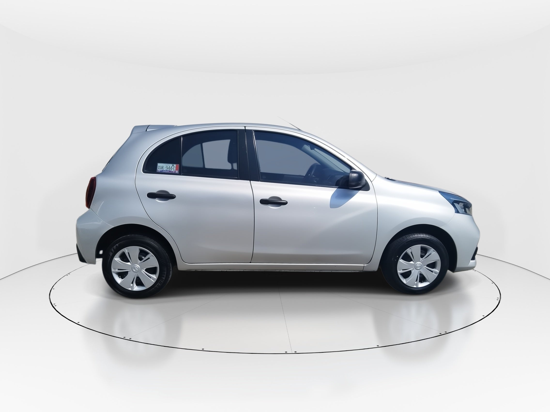 2023 Nissan March 5p Sense L4/1.6 Man