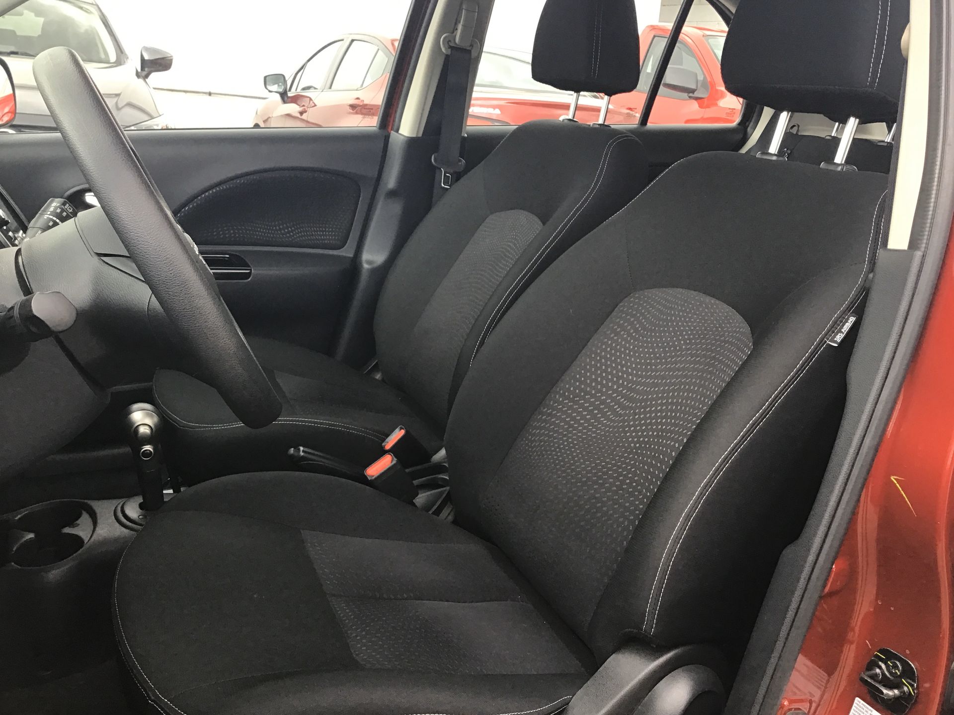 2023 Nissan March 5p Advance L4/1.6 Aut