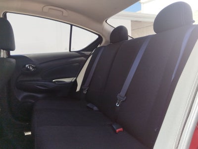 2018 Nissan Versa 4p Advance L4/1.6 Man