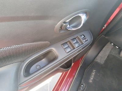 2018 Nissan Versa 4p Advance L4/1.6 Man