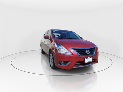 2018 Nissan Versa 4p Advance L4/1.6 Man