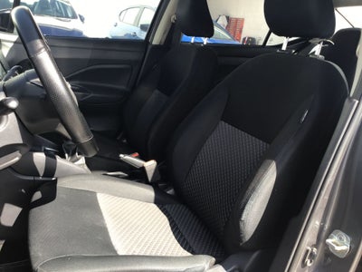 2024 Nissan Versa 4p Sense L4/1.6 Man