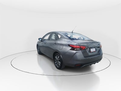 2024 Nissan Versa 4p Advance L4/1.6 Man