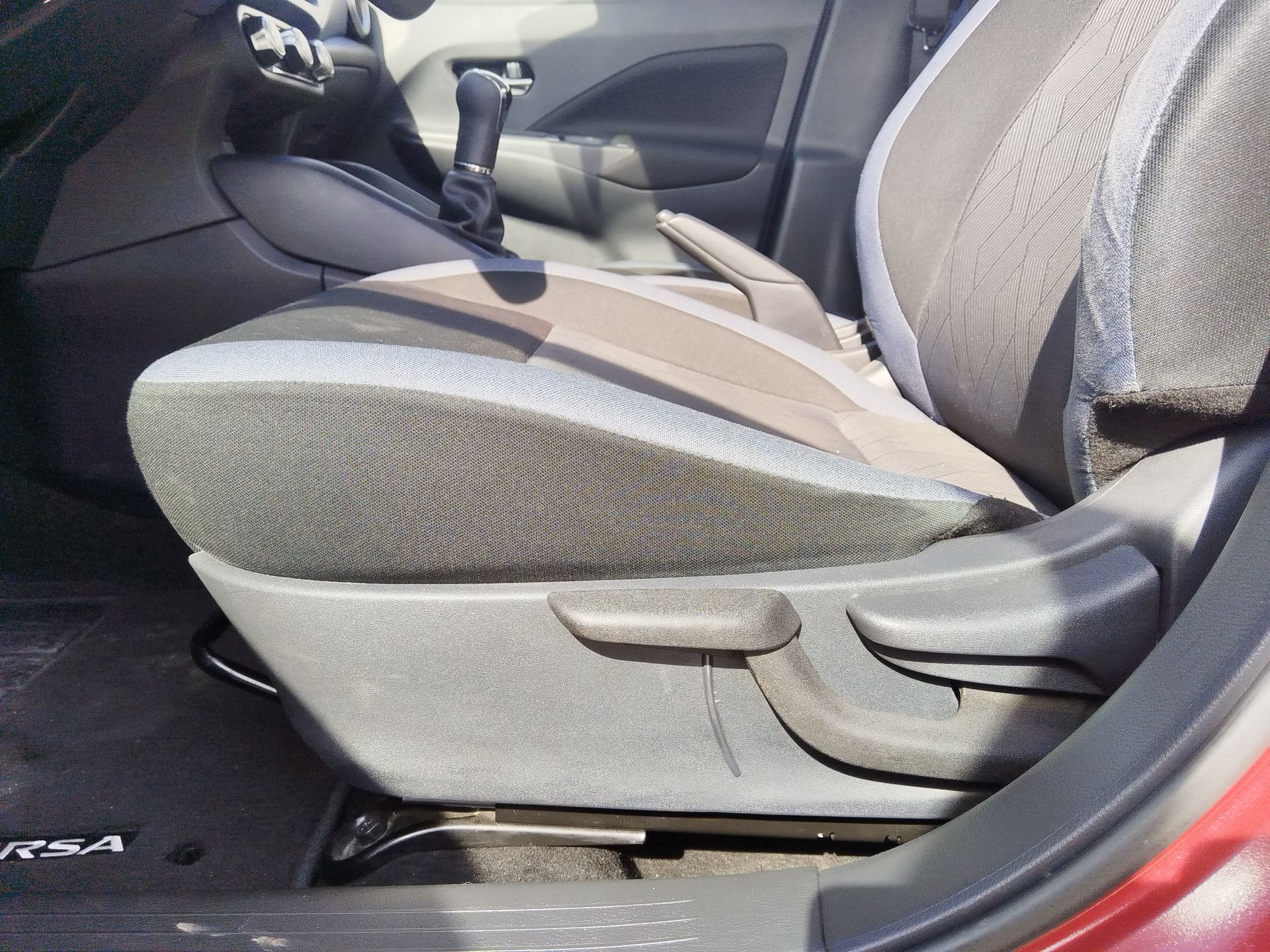 2024 Nissan Versa 4p Advance L4/1.6 Man