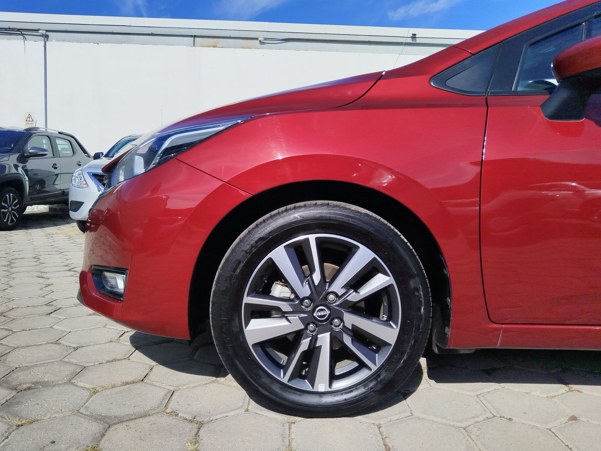 2024 Nissan Versa 4p Advance L4/1.6 Man