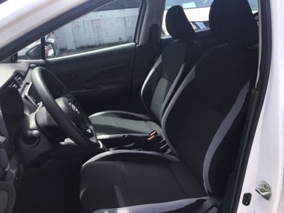 2026 Nissan Versa 4p Sense L4/1.6 Man