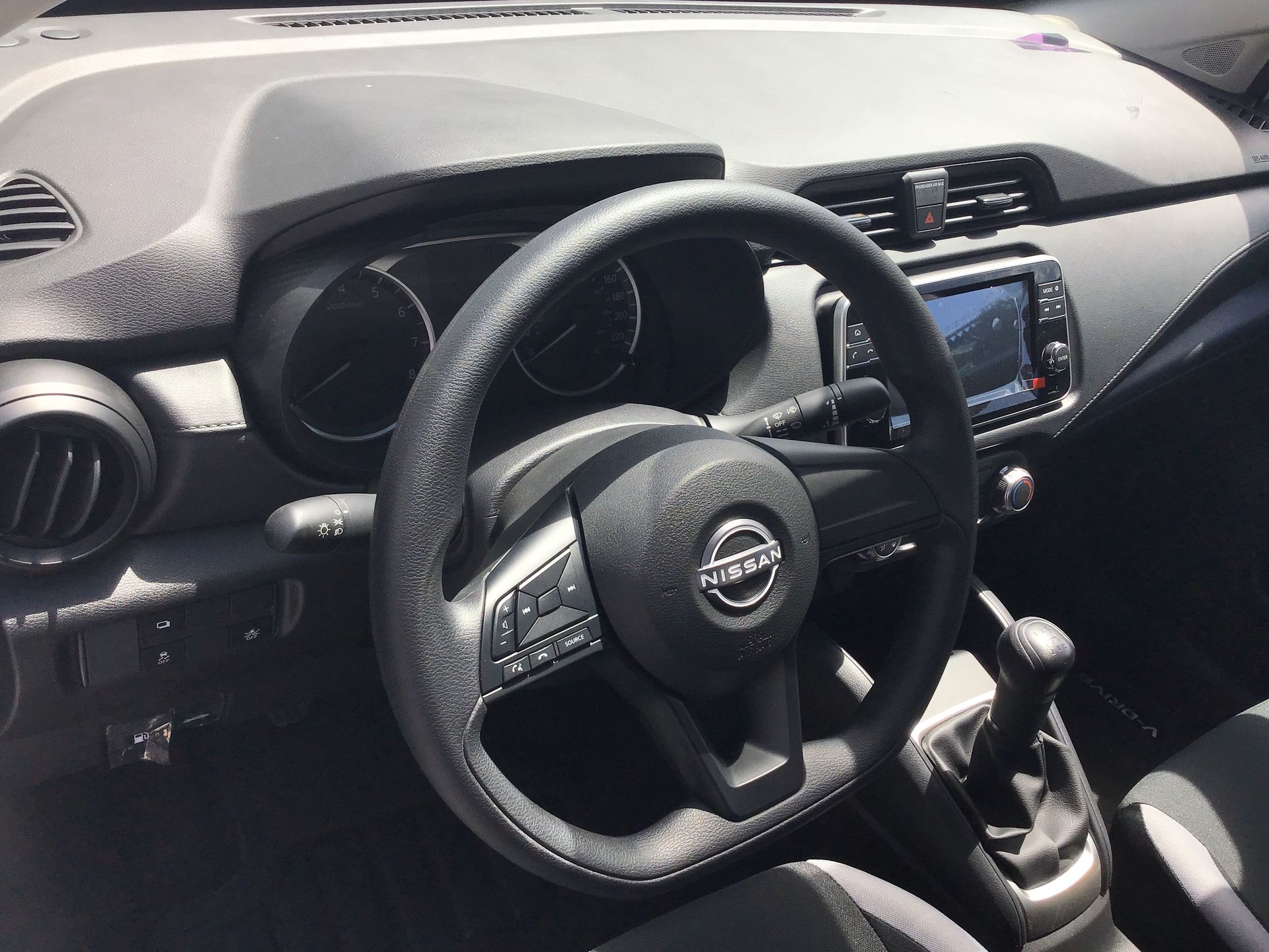 2026 Nissan Versa 4p Sense L4/1.6 Man
