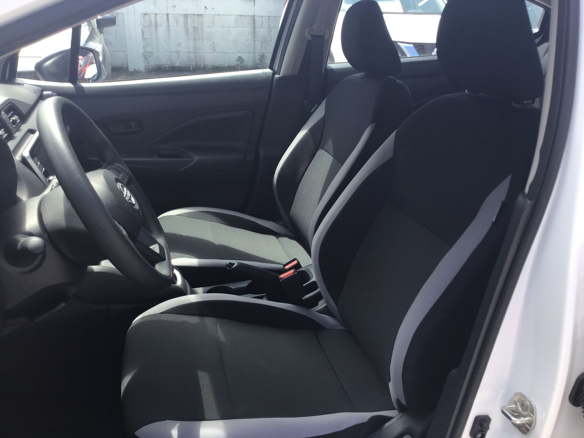 2026 Nissan Versa 4p Sense L4/1.6 Man