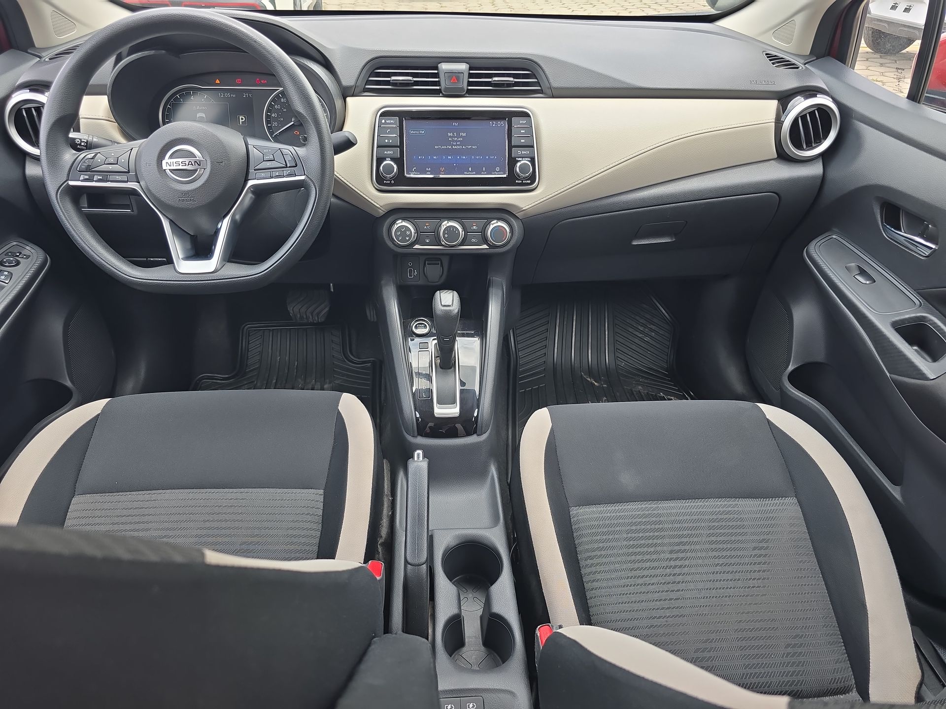2022 Nissan Versa 4p Advance L4/1.6 Aut