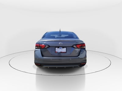 2025 Nissan Versa 4p Advance L4/1.6 Man