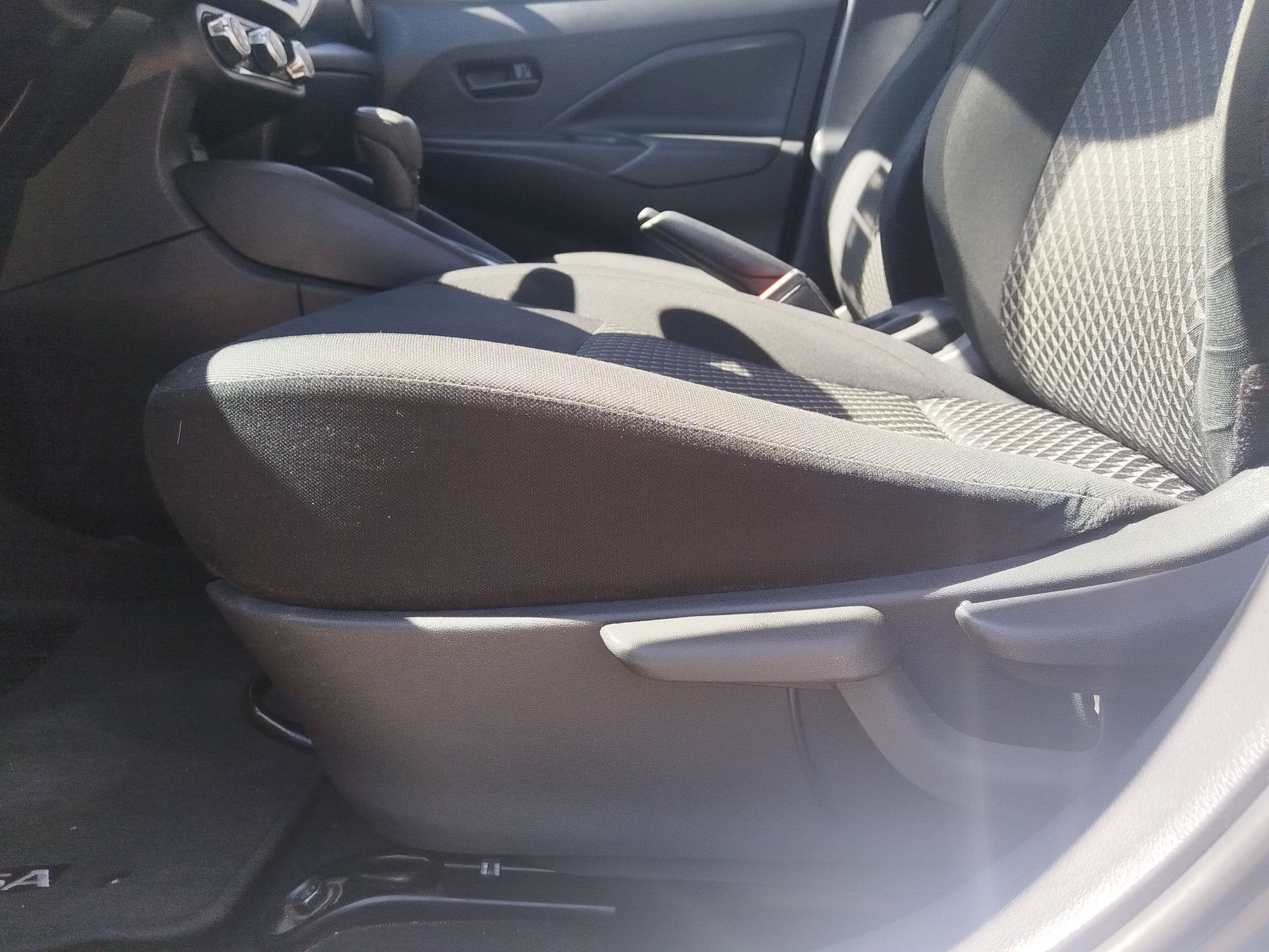 2023 Nissan Versa 4p Sense L4/1.6 Aut