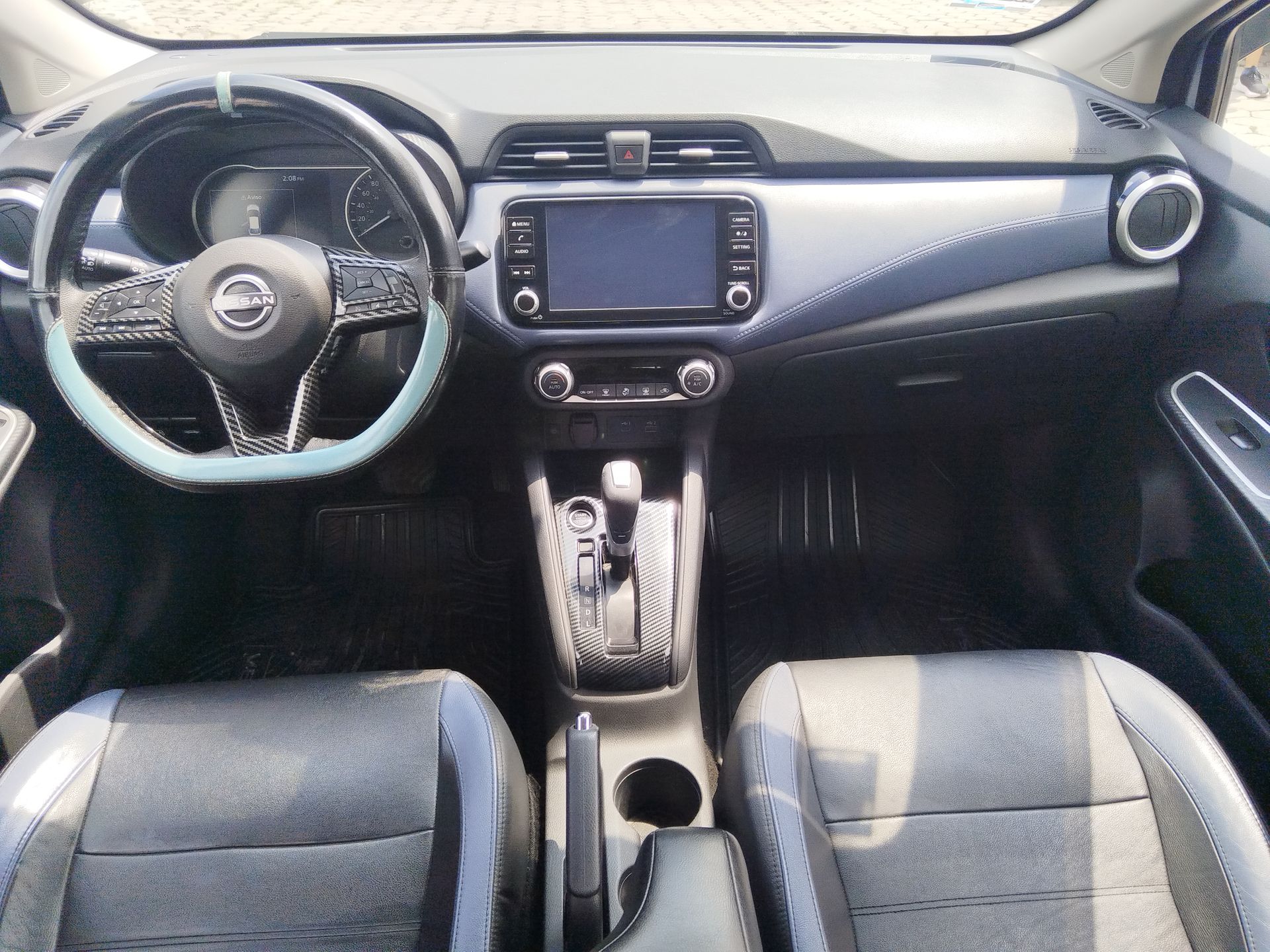 2023 Nissan Versa 4p Exclusive L4/1.6 Aut