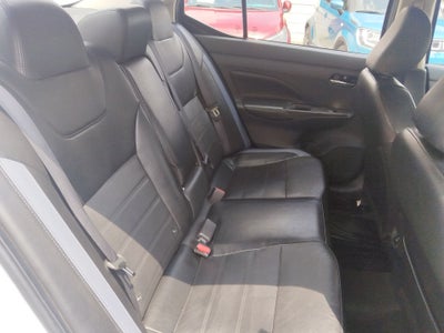 2023 Nissan Versa 4p Exclusive L4/1.6 Aut