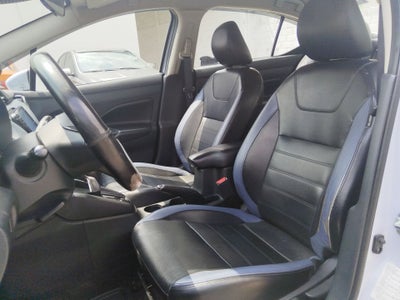 2023 Nissan Versa 4p Exclusive L4/1.6 Aut