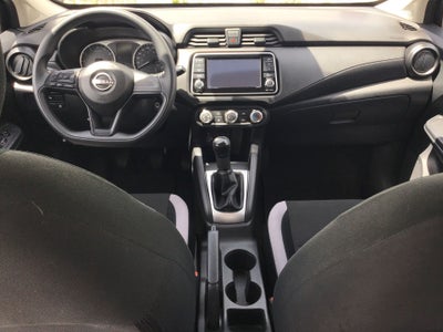 2025 Nissan Versa 4p Sense L4/1.6 Man