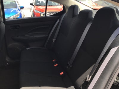2025 Nissan Versa 4p Sense L4/1.6 Man