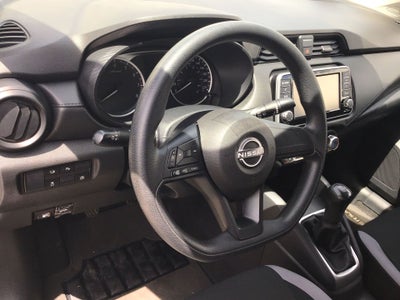 2025 Nissan Versa 4p Sense L4/1.6 Man