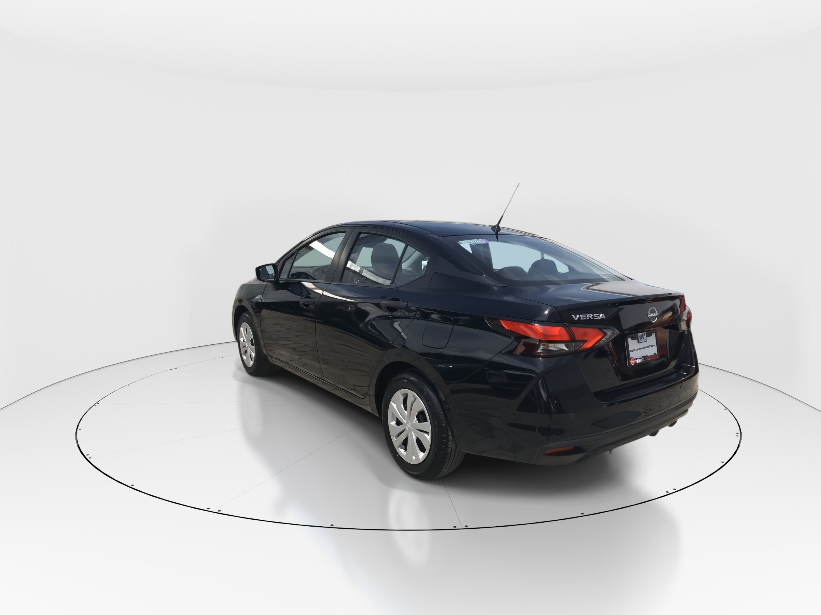 2025 Nissan Versa 4p Sense L4/1.6 Man