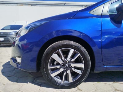 2025 Nissan Versa 4p Advance L4/1.6 Man