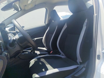 2025 Nissan Versa 4p Sense L4/1.6 Man