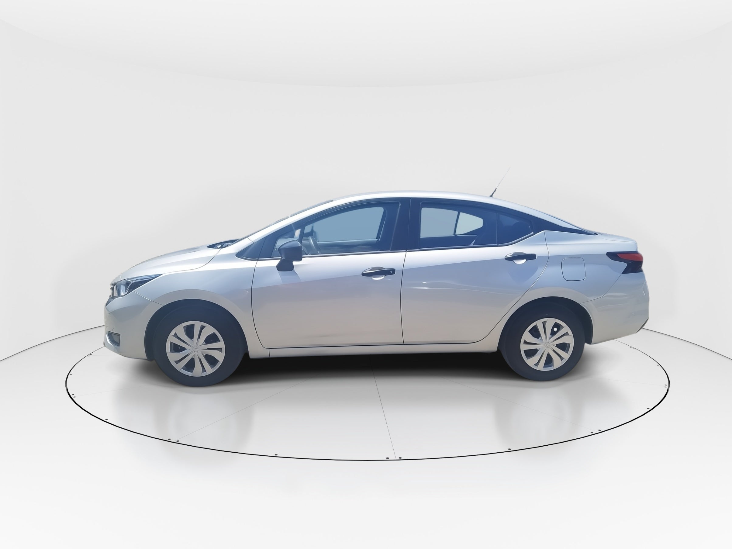 2025 Nissan Versa 4p Sense L4/1.6 Man