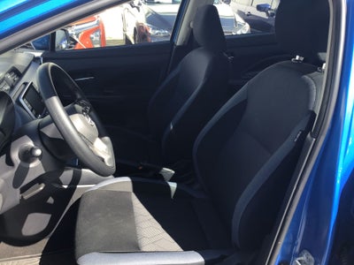 2025 Nissan Versa 4p Advance L4/1.6 Man