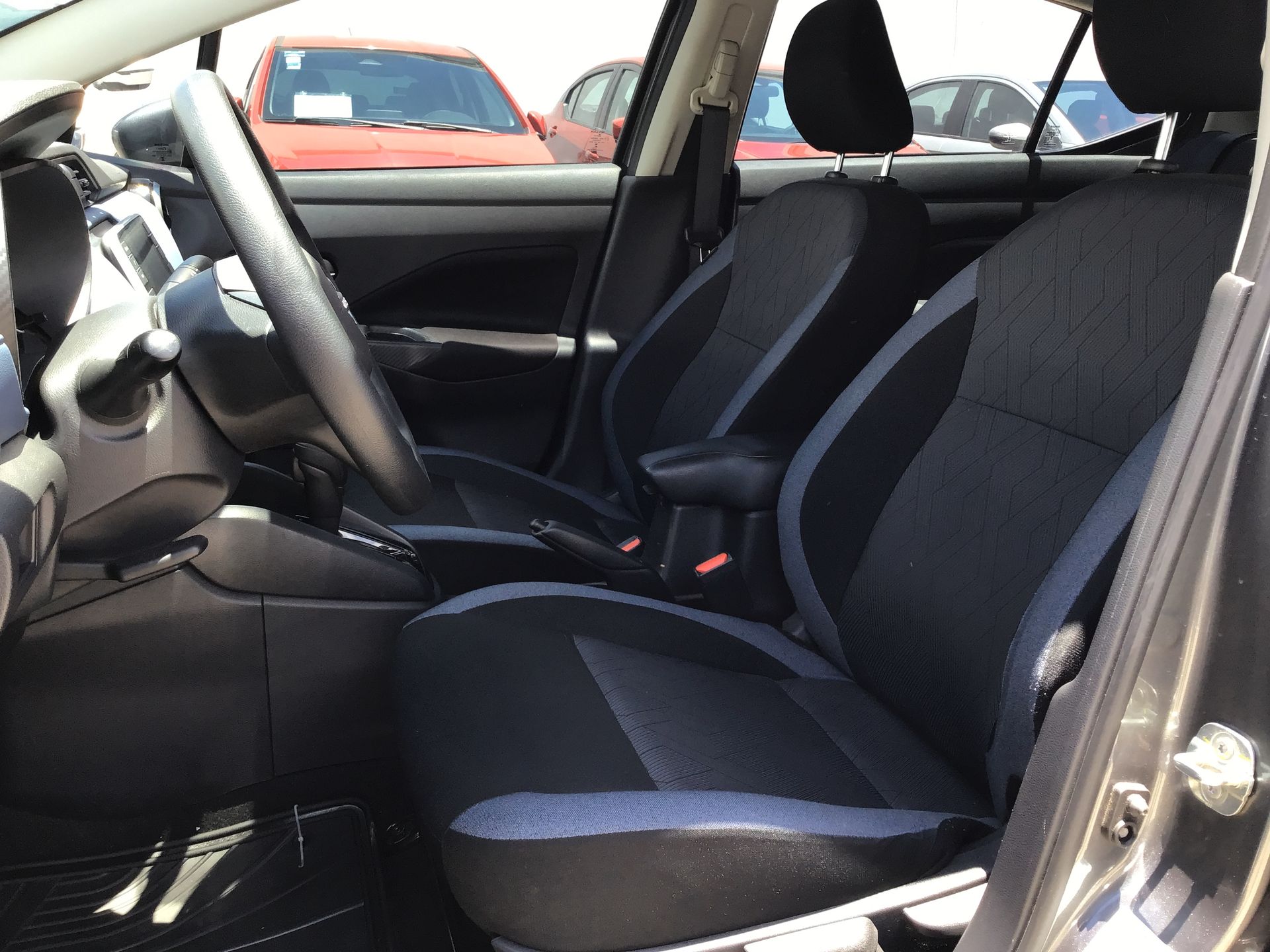 2024 Nissan Versa 4p Advance L4/1.6 Aut