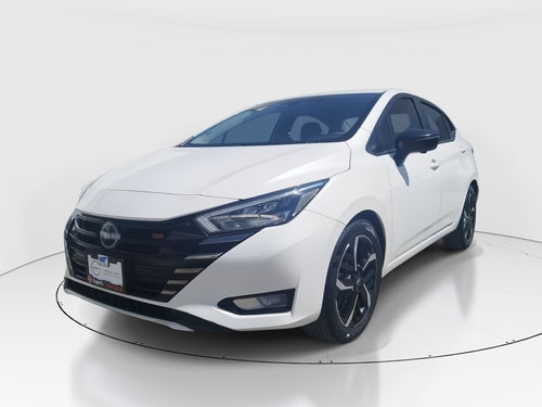2023 Nissan Versa 4p SR L4/1.6 Aut