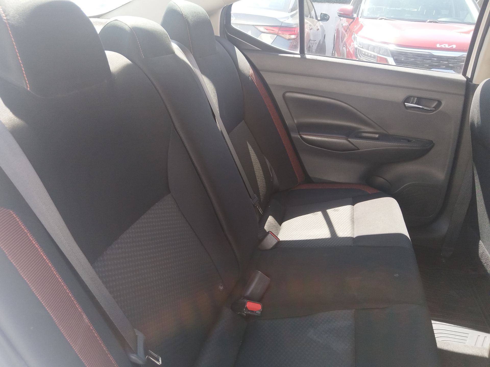 2023 Nissan Versa 4p SR L4/1.6 Aut