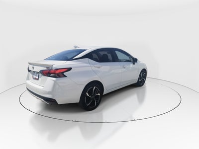 2023 Nissan Versa 4p SR L4/1.6 Aut