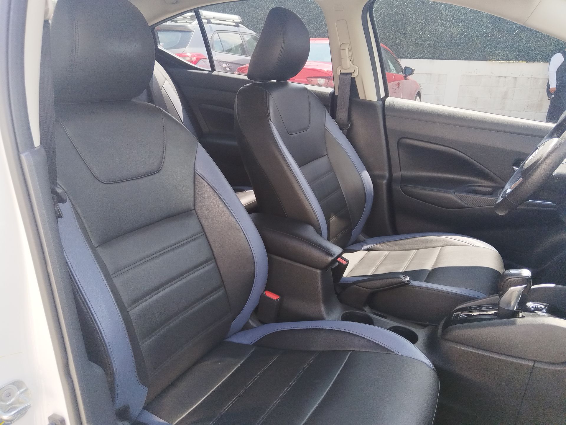 2025 Nissan Versa 4p Exclusive L4/1.6 Aut