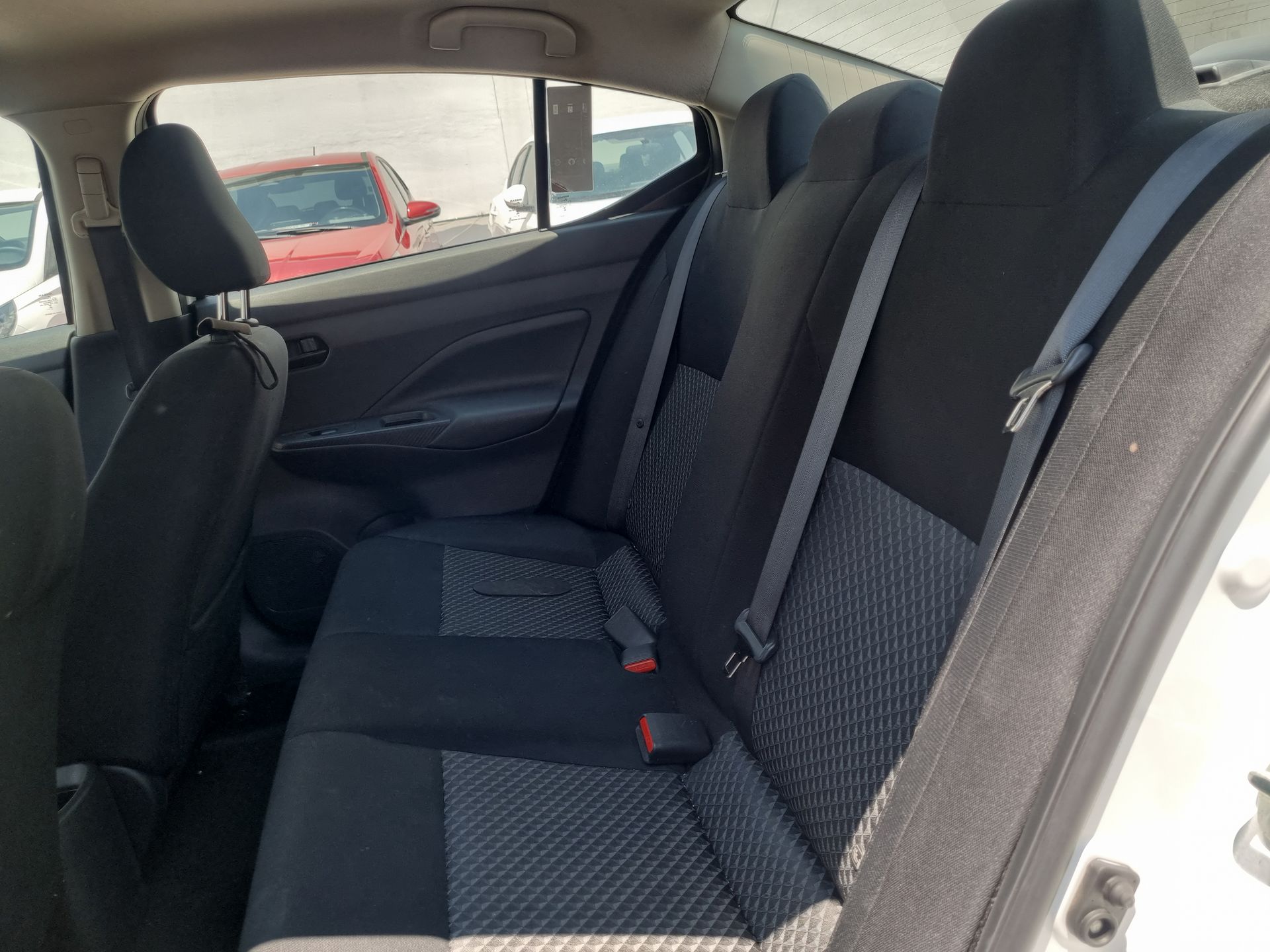 2023 Nissan Versa 4p Sense L4/1.6 Man