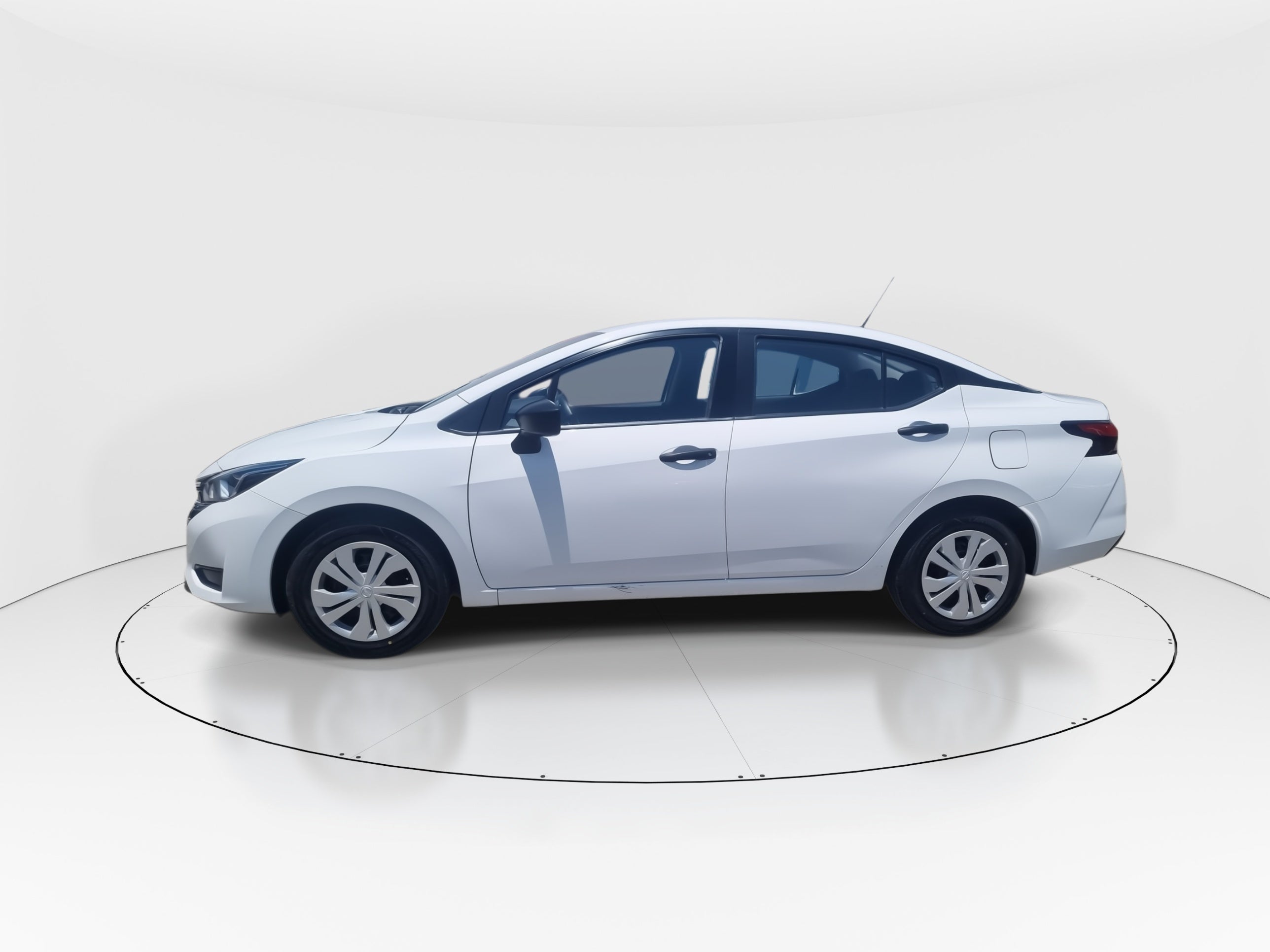 2023 Nissan Versa 4p Sense L4/1.6 Man