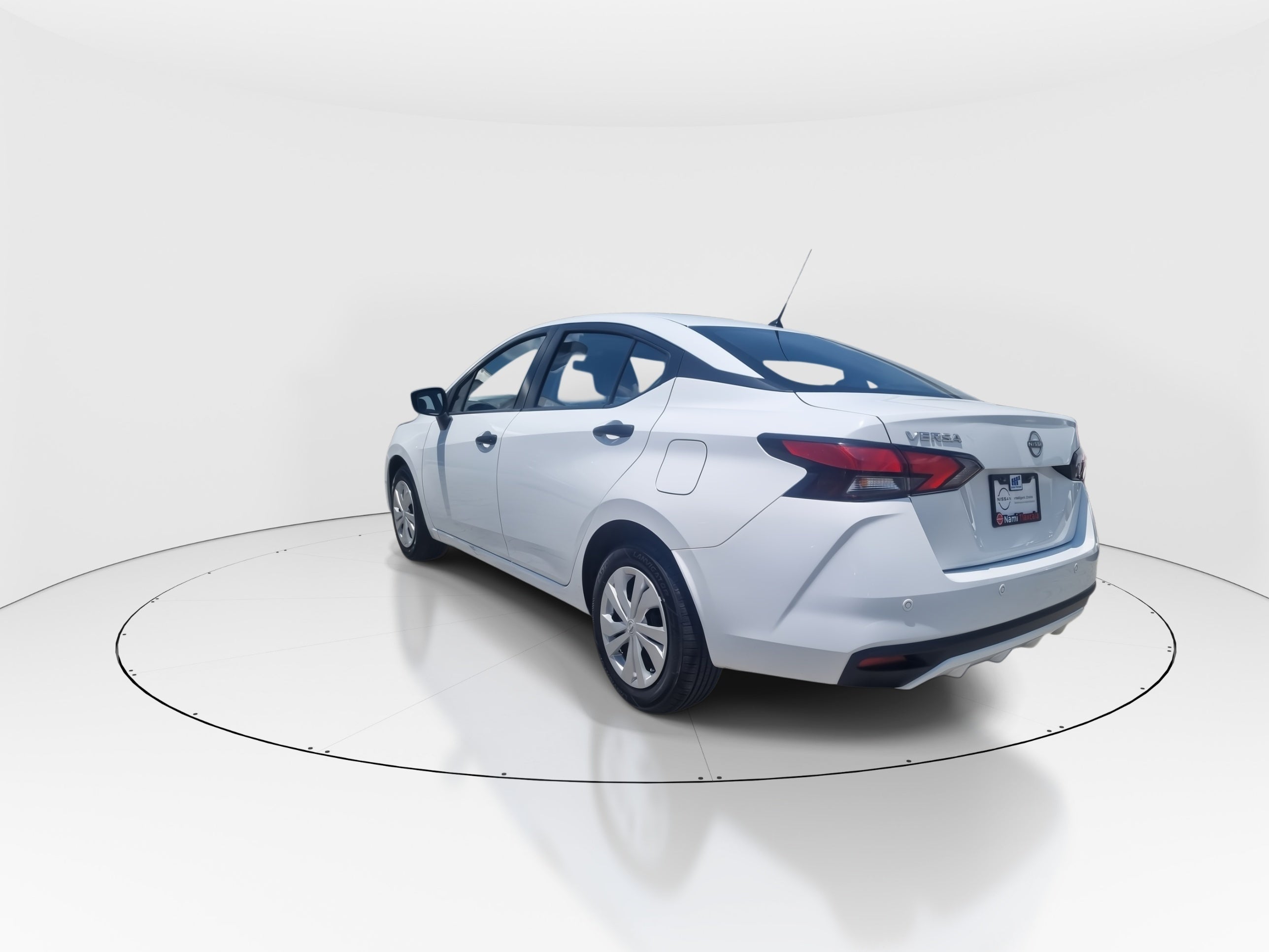 2023 Nissan Versa 4p Sense L4/1.6 Man