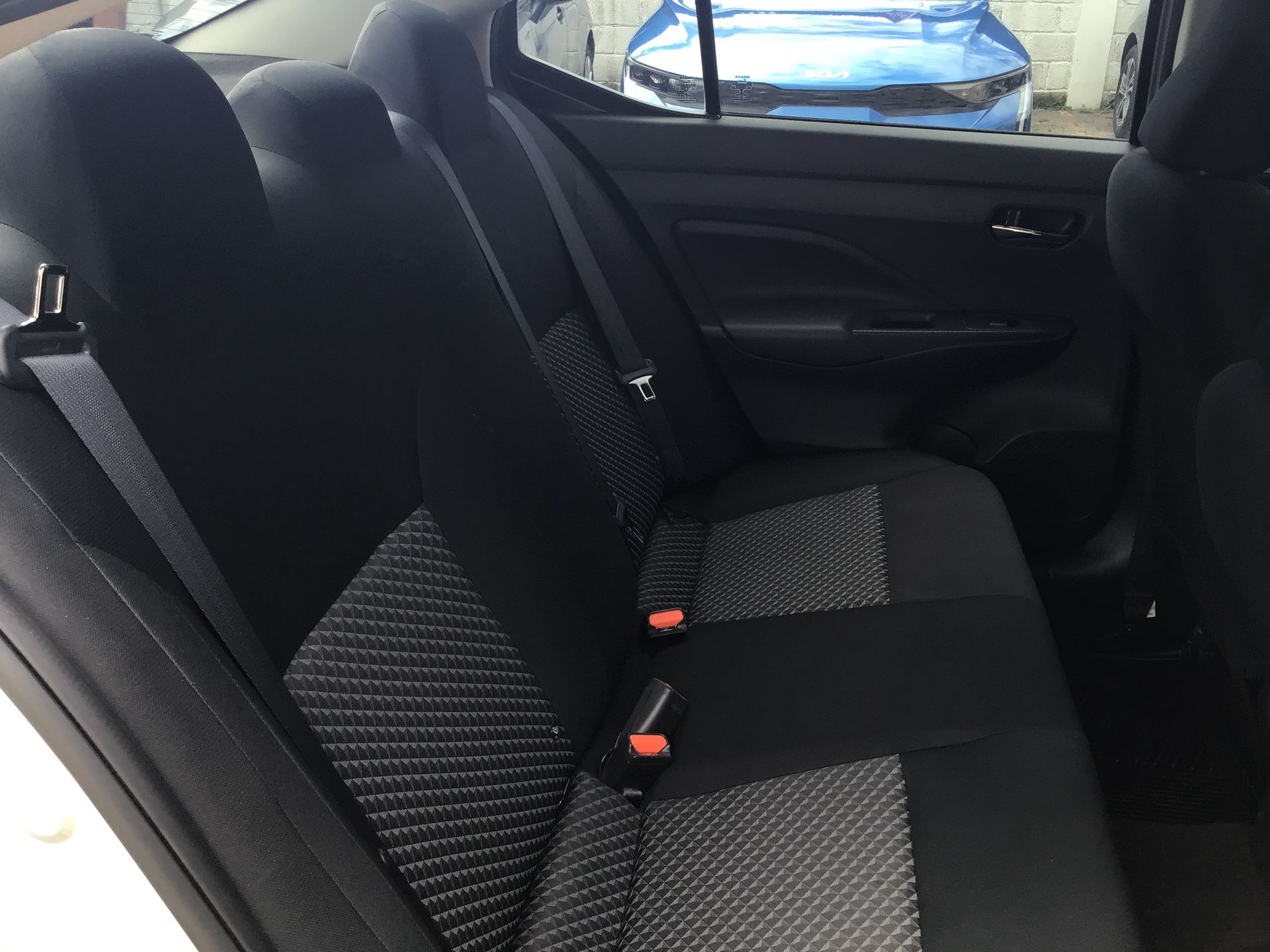 2022 Nissan Versa 4p Sense L4/1.6 Aut