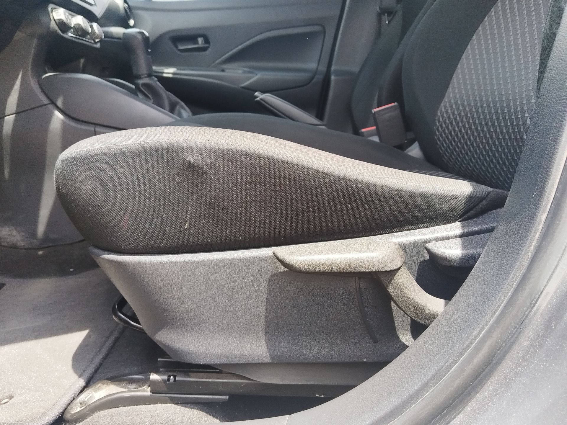 2024 Nissan Versa 4p Sense L4/1.6 Man