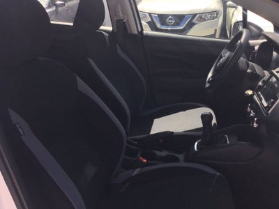 2026 Nissan Versa 4p Sense Base L4/1.6 Man