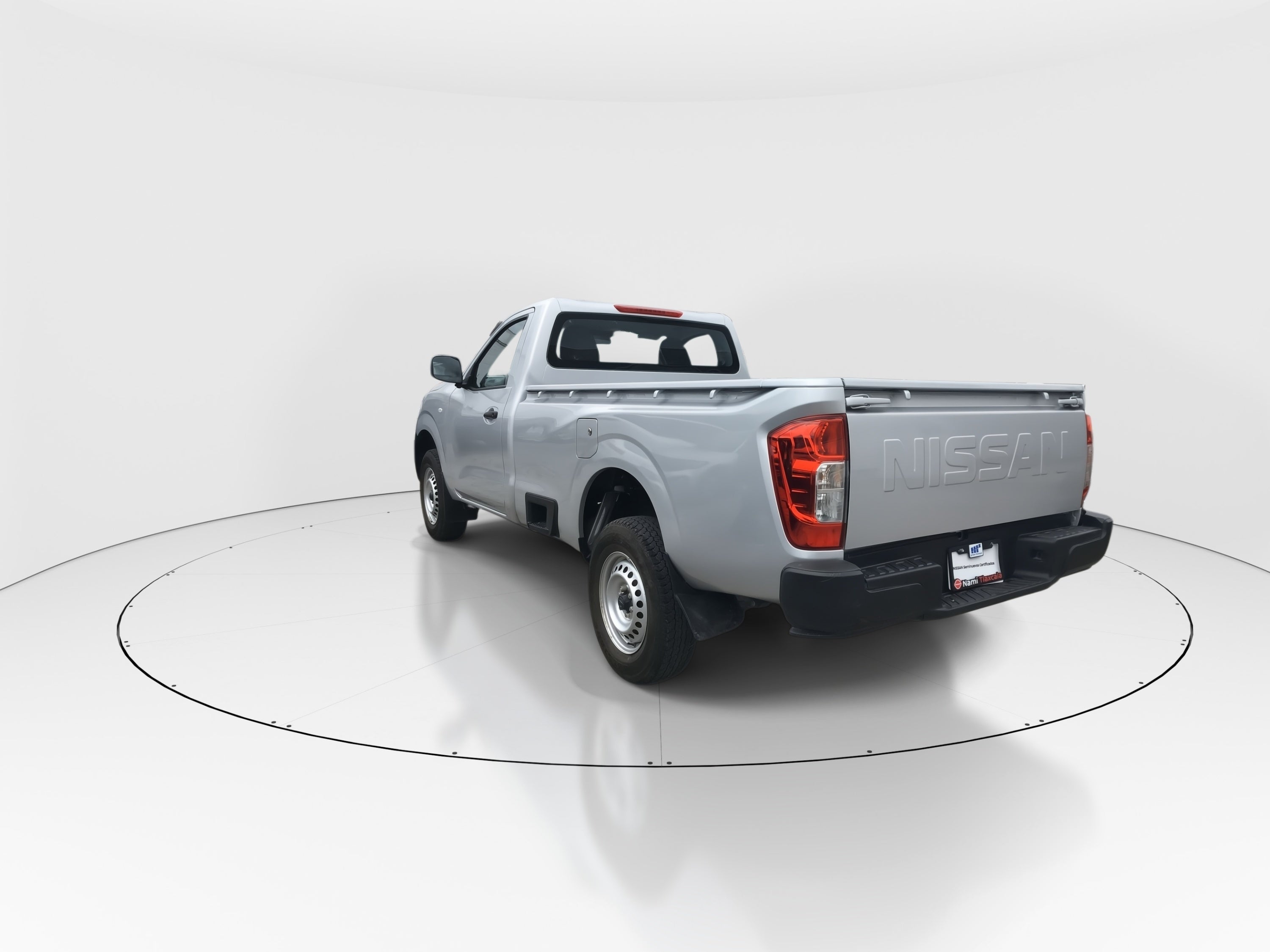 2026 Nissan Pick Up NP300 2p L4/2.5 Man A/A