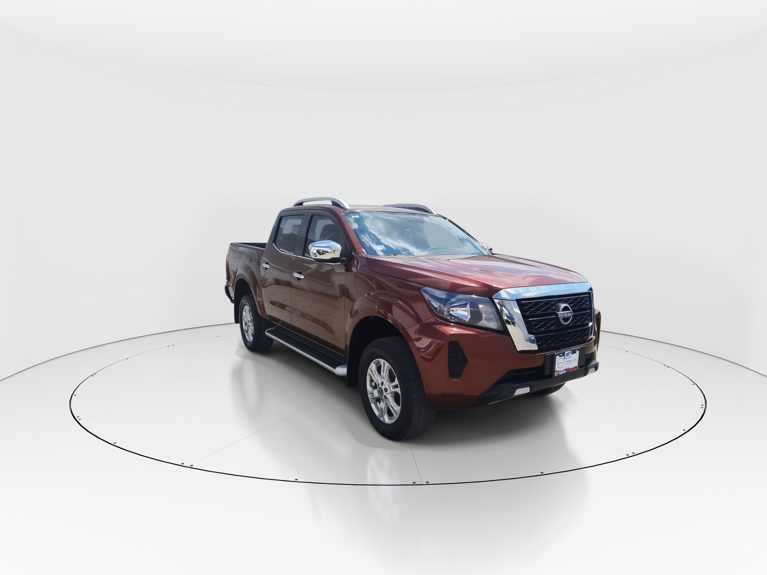 2023 Nissan Frontier 4p LE L4/2.5 Man