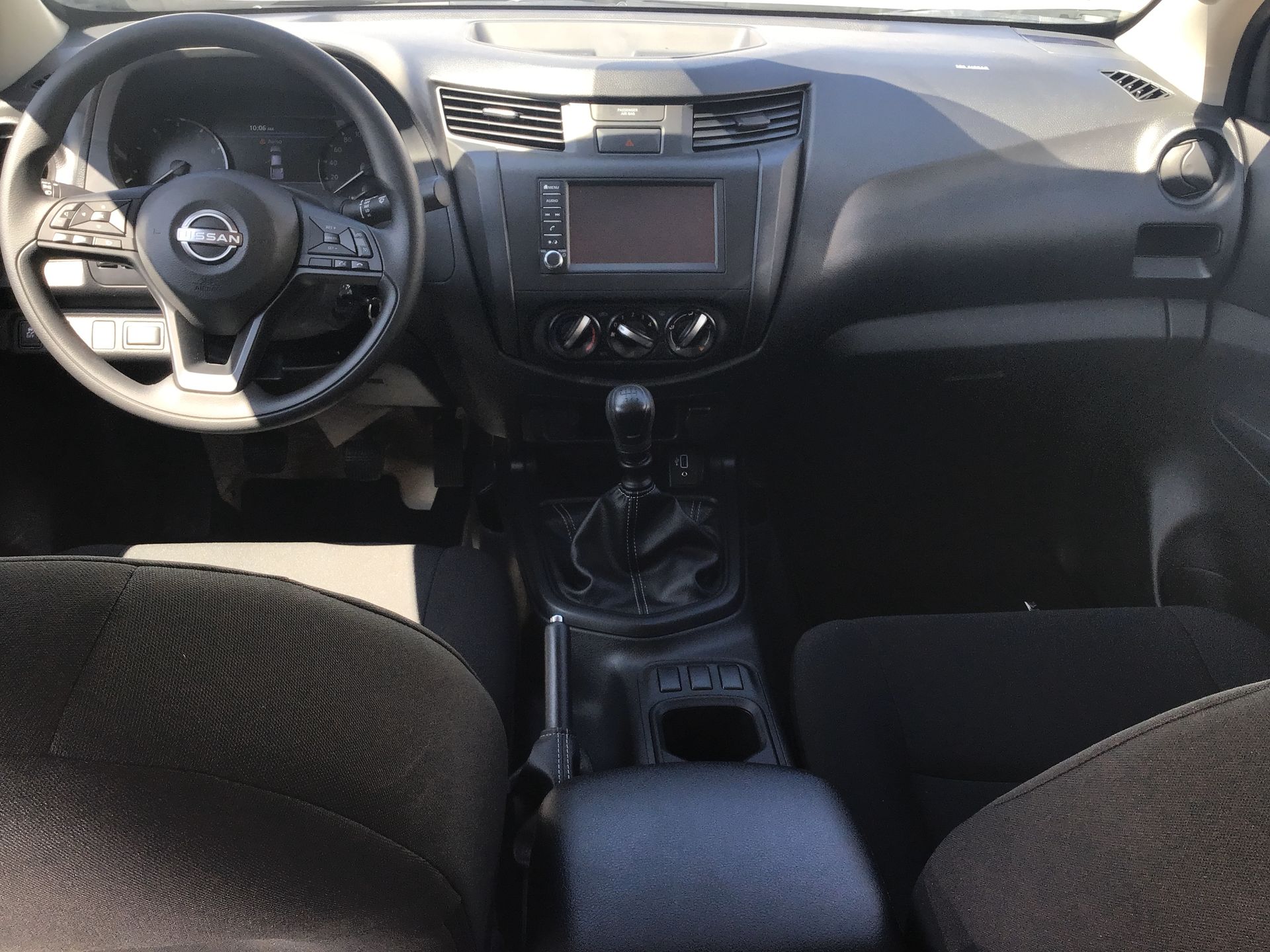 2026 Nissan Frontier 4p SE L4/2.5 Man