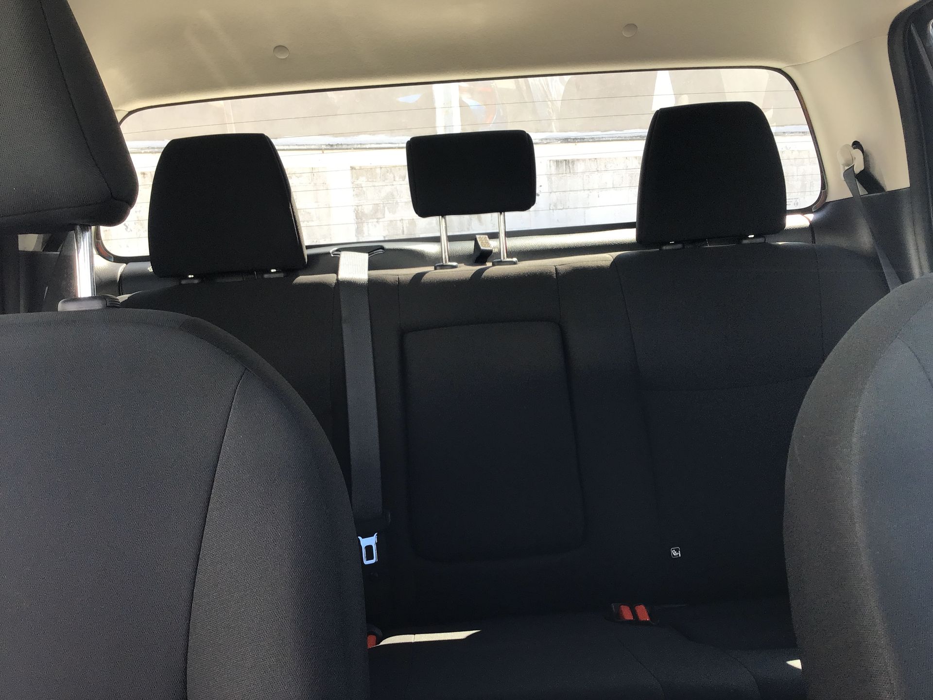 2026 Nissan Frontier 4p SE L4/2.5 Man