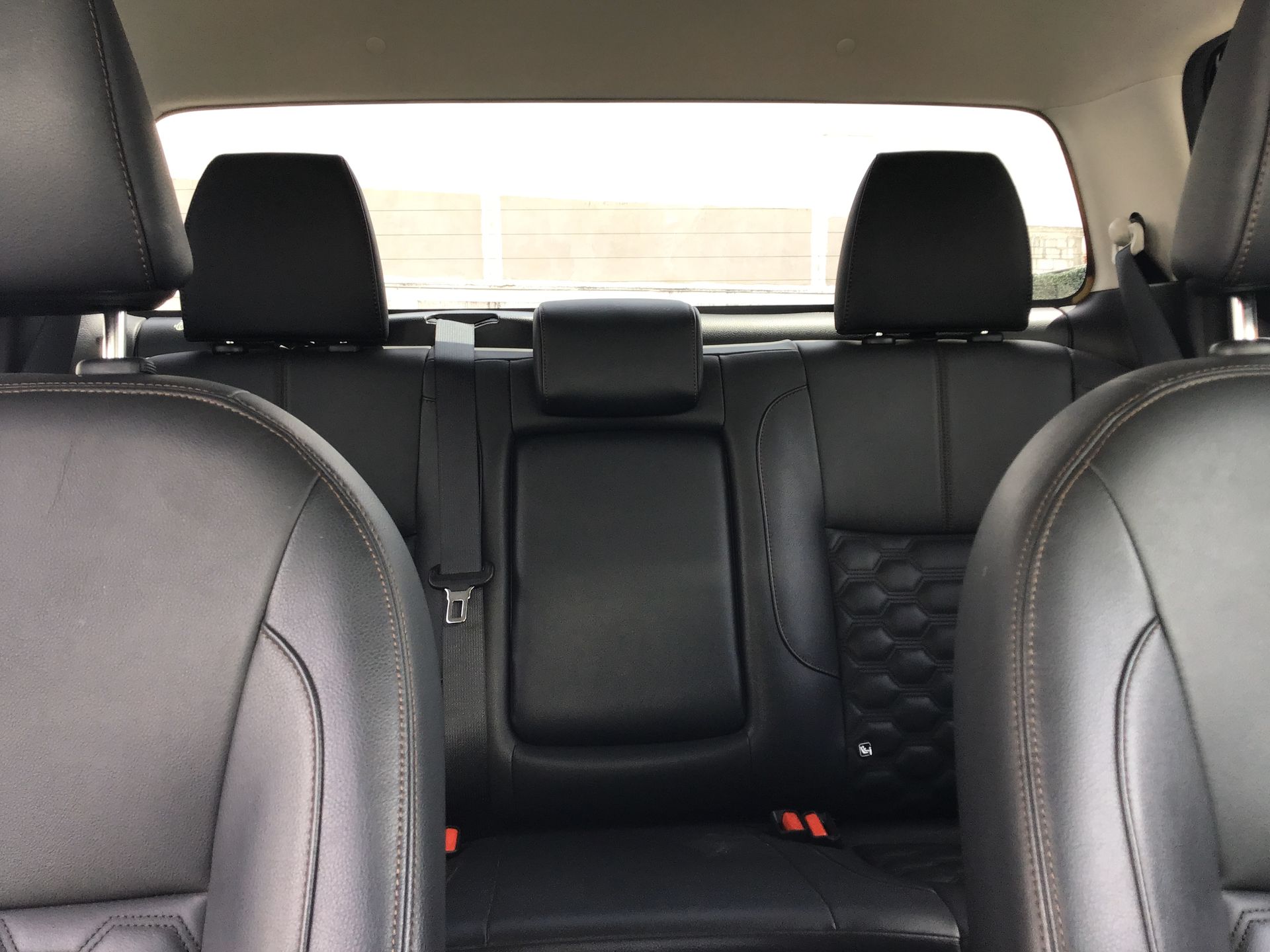 2025 Nissan Frontier 4p Platinum LE L4/2.5 Aut