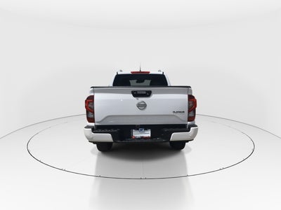 2025 Nissan Frontier 4p Platinum LE L4/2.5 Aut