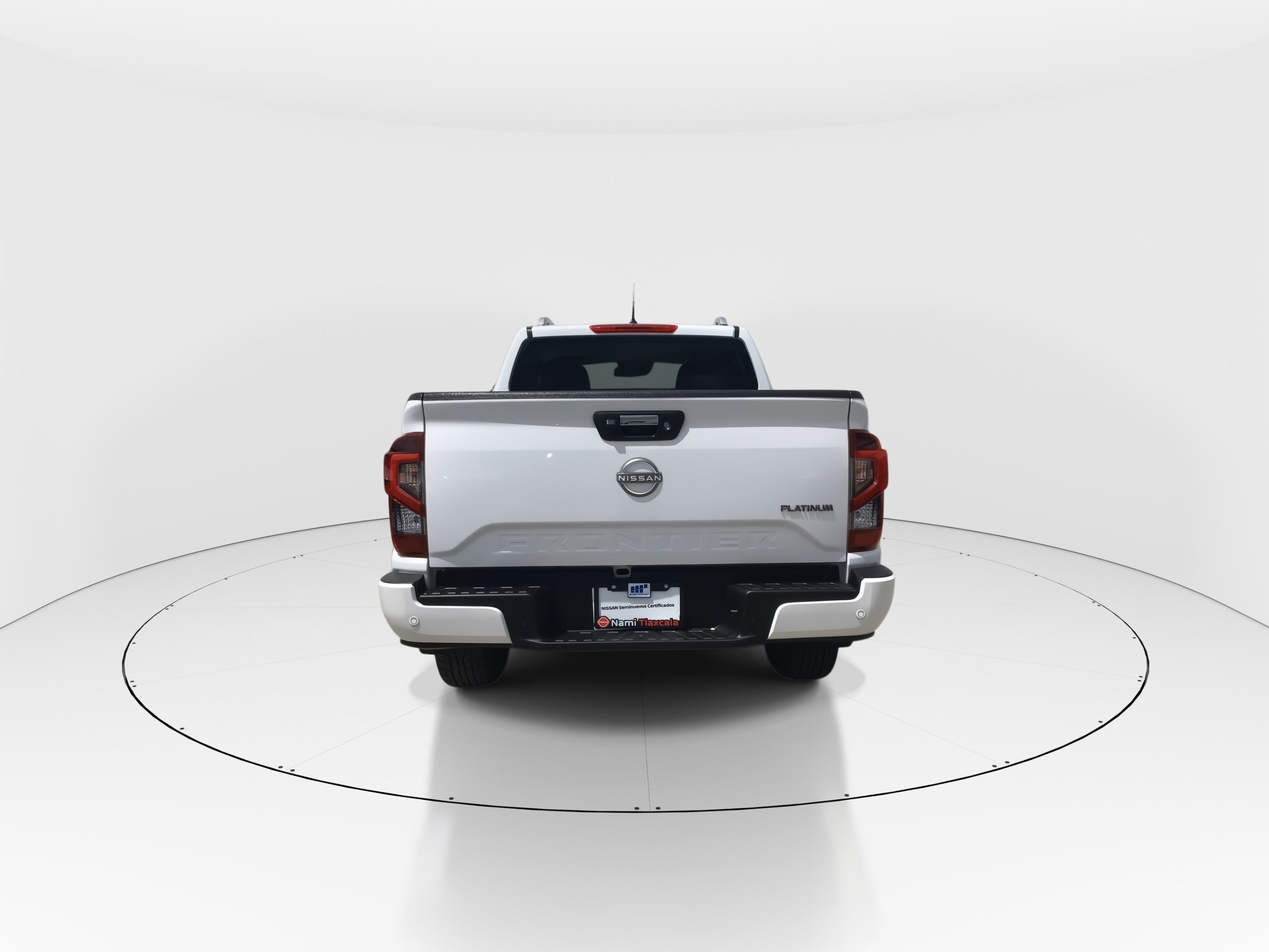 2025 Nissan Frontier 4p Platinum LE L4/2.5 Aut