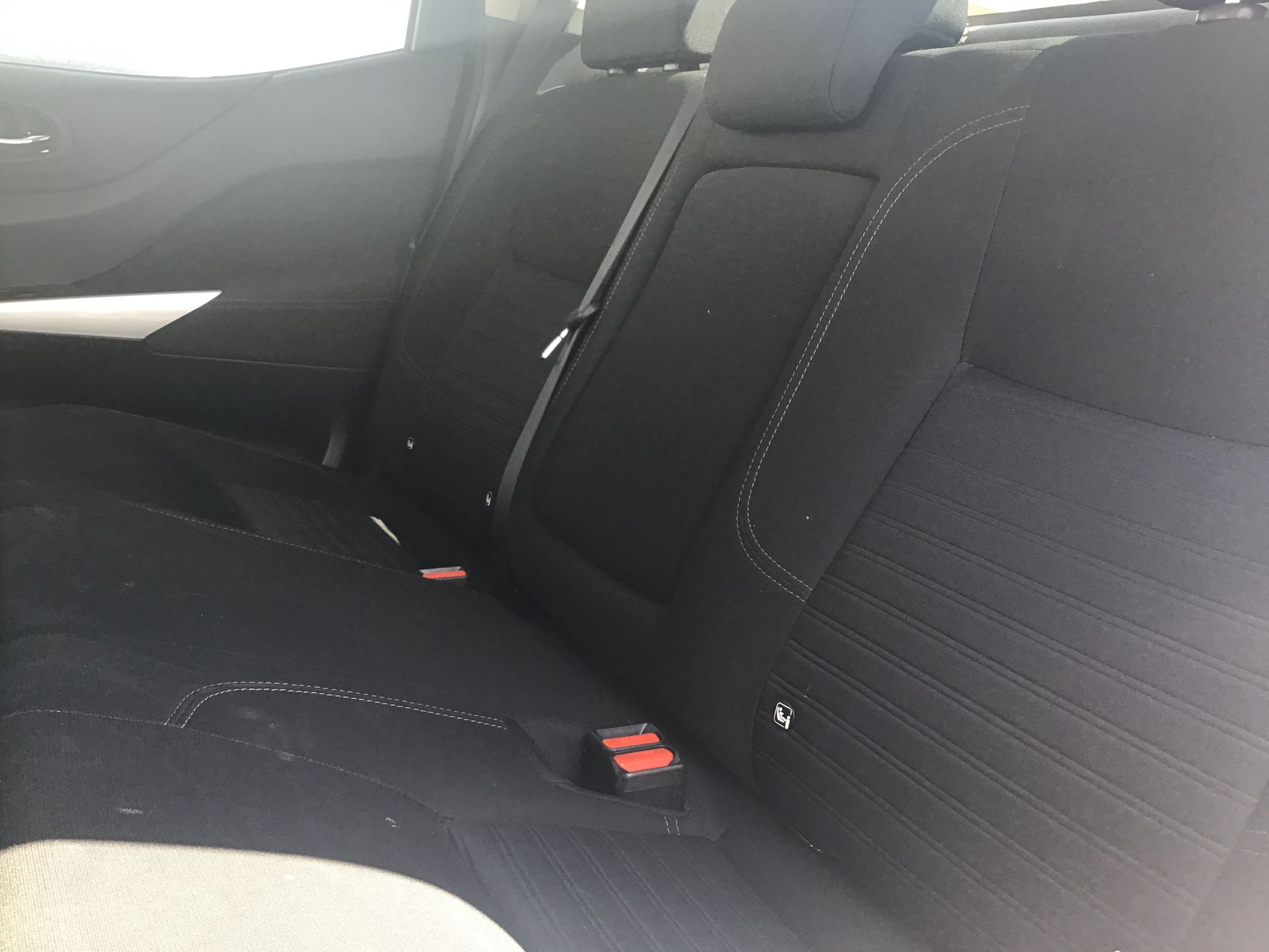 2024 Nissan Frontier 4p LE L4/2.5 Man