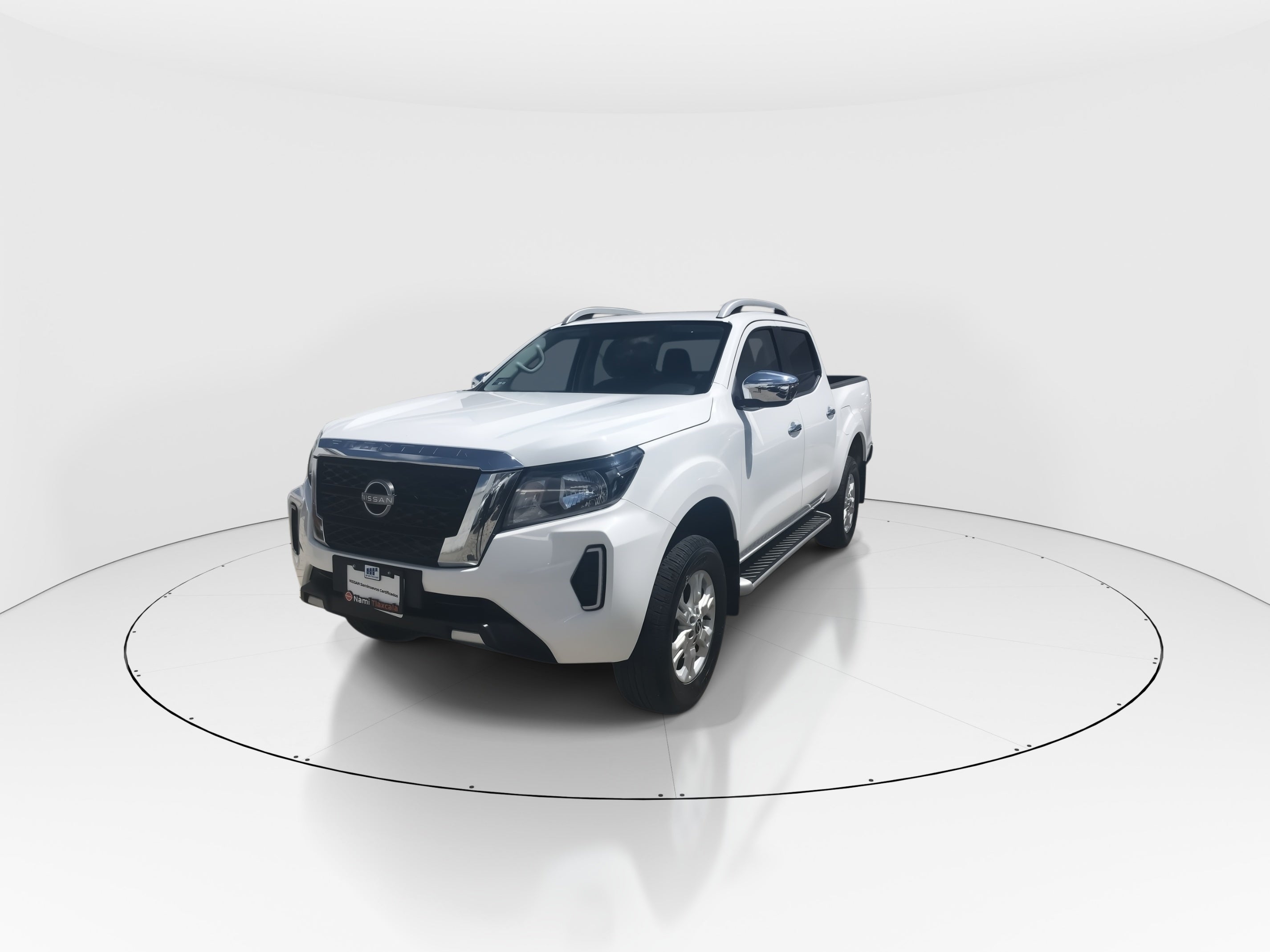 2024 Nissan Frontier 4p LE L4/2.5 Man