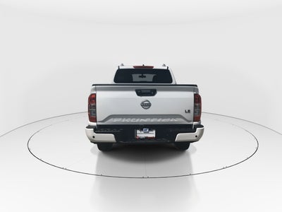 2024 Nissan Frontier 4p LE L4/2.5 Man