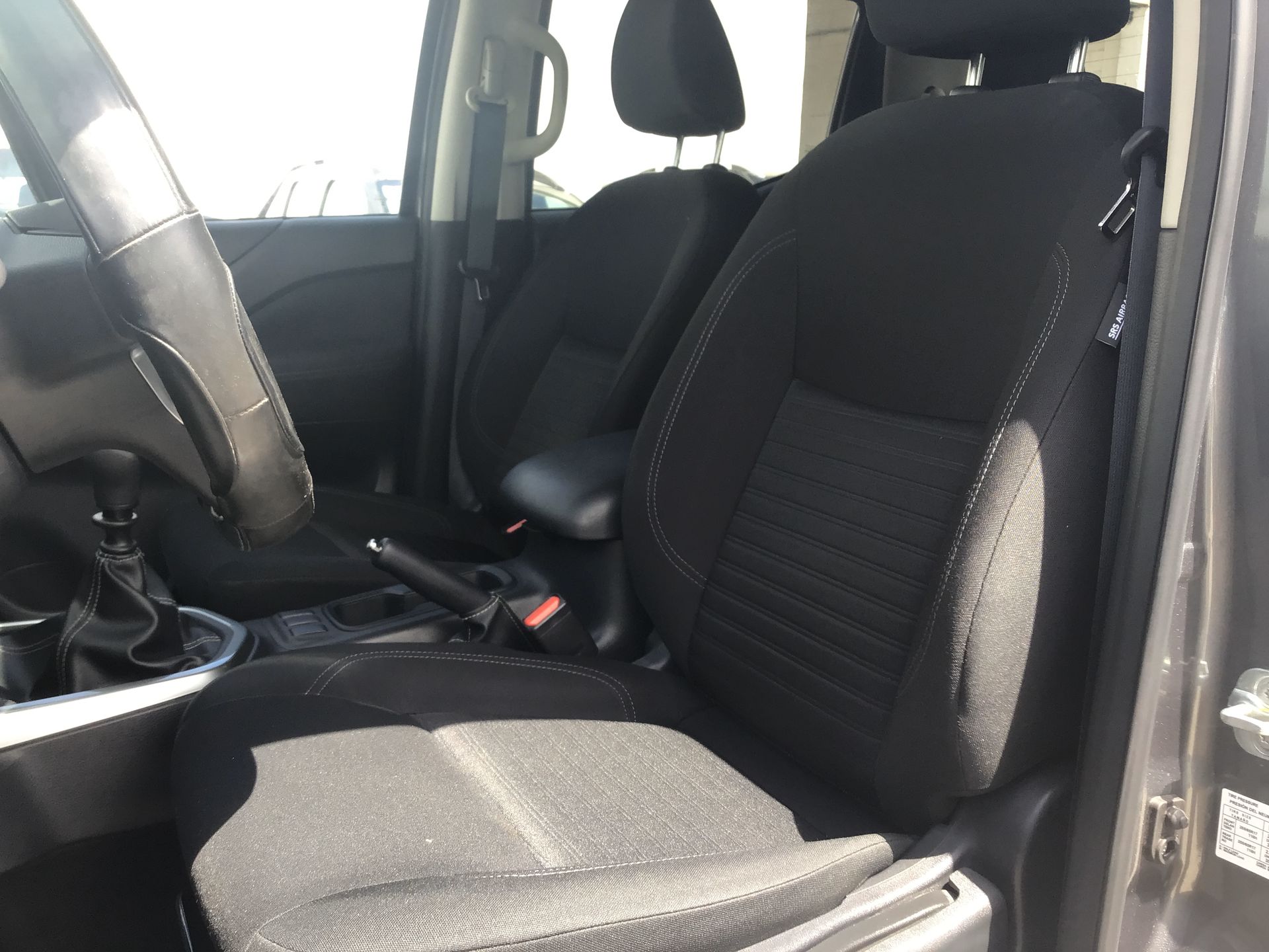 2025 Nissan Frontier 4p XE L4/2.5 Man