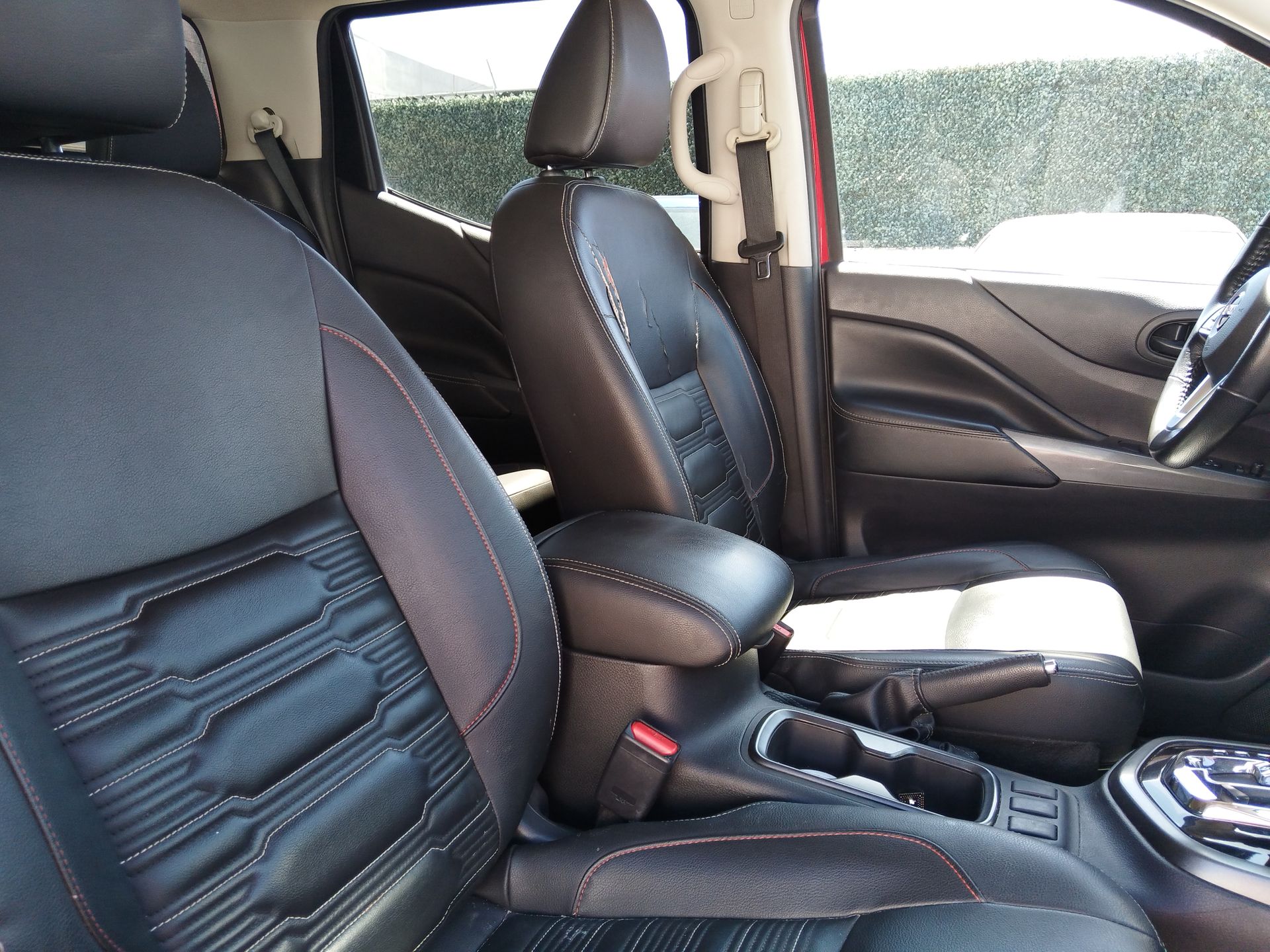 2024 Nissan Frontier 4p Pro-4X L4/2.5 Aut 4x4