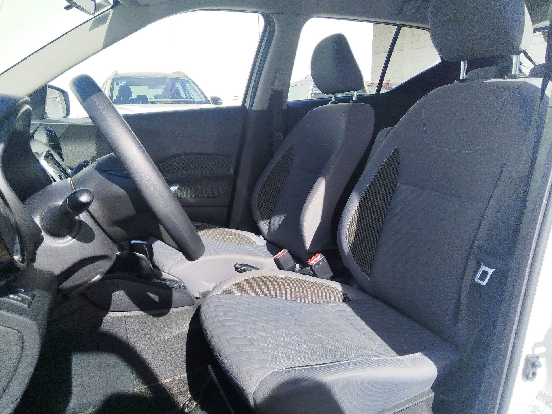 2023 Nissan Kicks 5p Advance L4/1.6 Aut